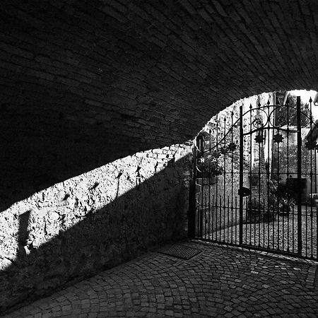 Bed and Breakfast Notte In Langa à La Morra Extérieur photo