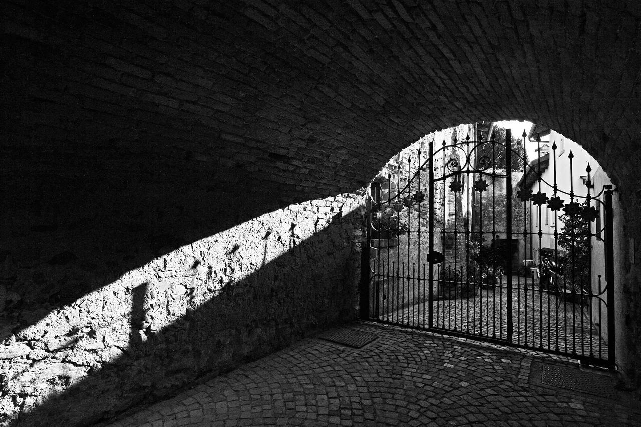 Bed and Breakfast Notte In Langa à La Morra Extérieur photo